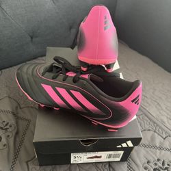Goletos Cleats 