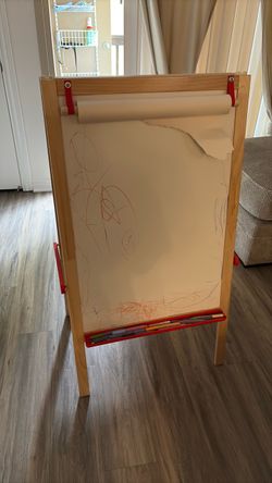Kids coloring stand