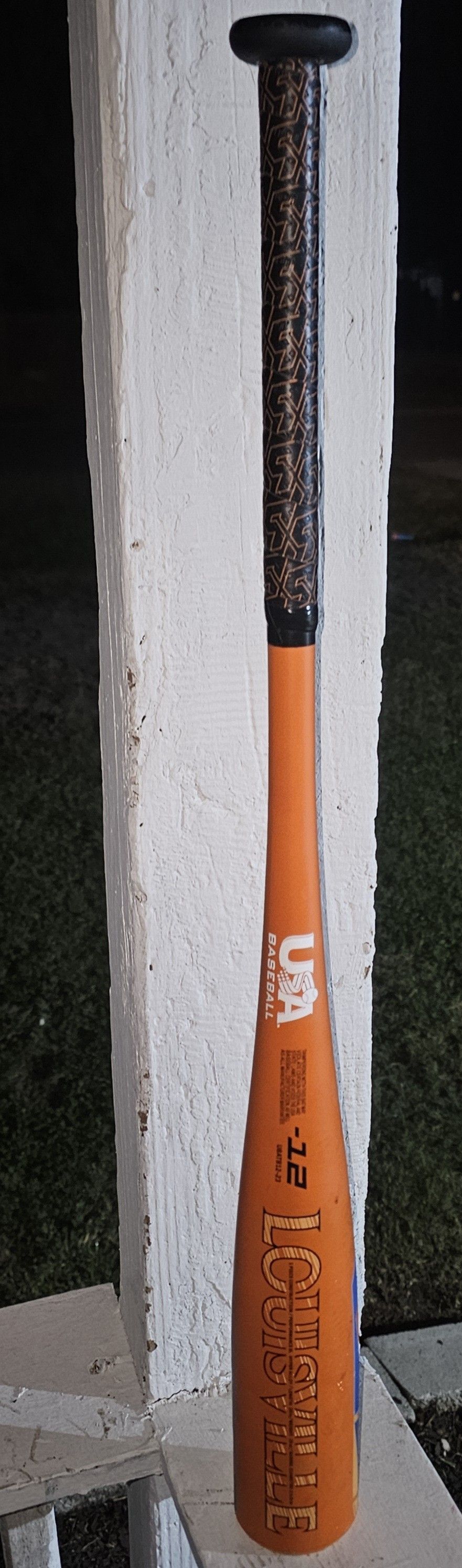 Louisville Slugger 28 Inches -12 USA Certification 