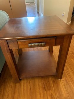 Table set of 2