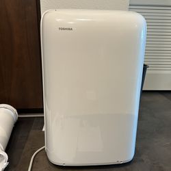 Toshiba Portable Air Conditioner and Dehumidifier