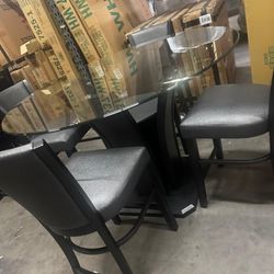 5 PC Dining Table 