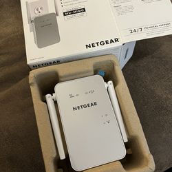 Netgear wifi Extender AC1200 