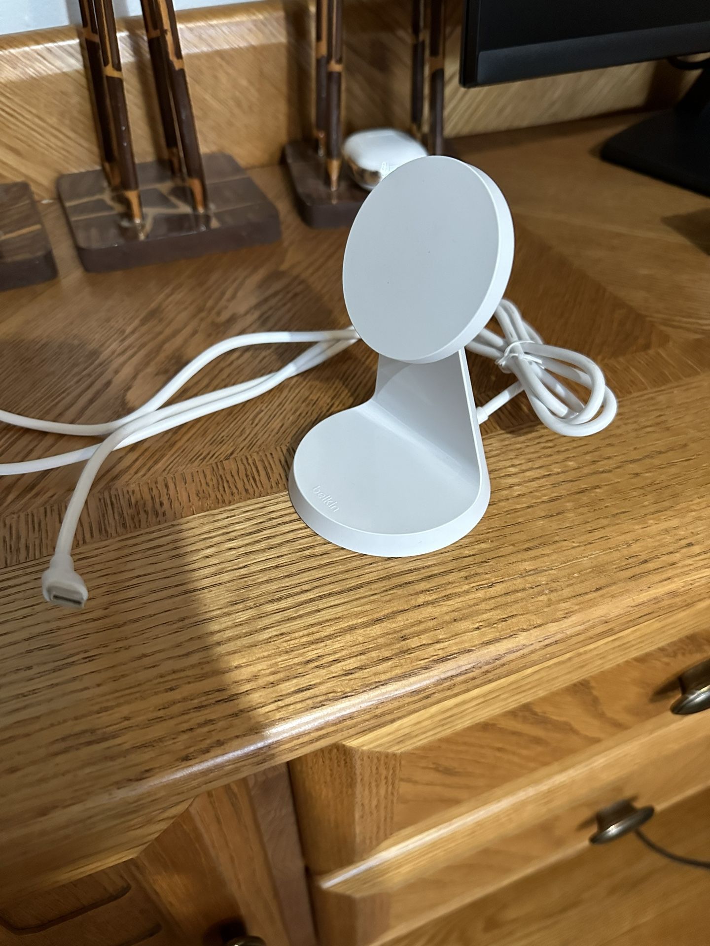 Belkin Wireless USB-C Charger New