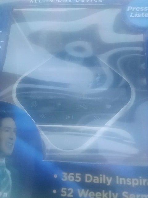 de Novo speakers, Echo Dot puck or Joel Olsteen Cube