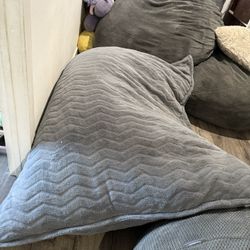 2 Extra Large Crash Pillows Lounge Pillows Gray