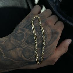 14kt curb link bracelet