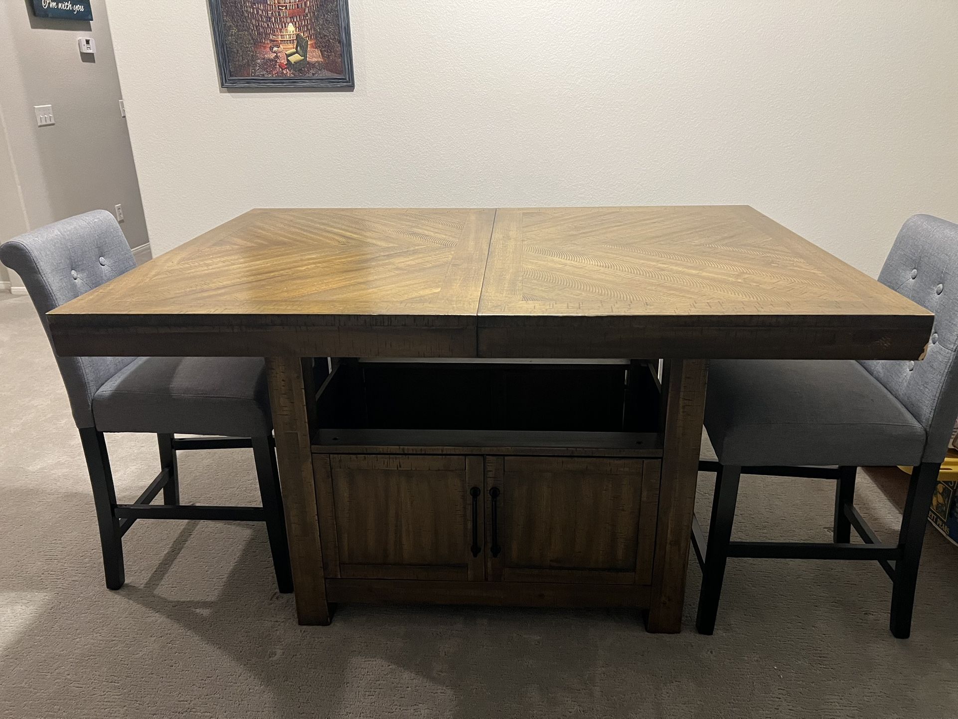 DINING TABLE AND CHAIRS $200 OBO