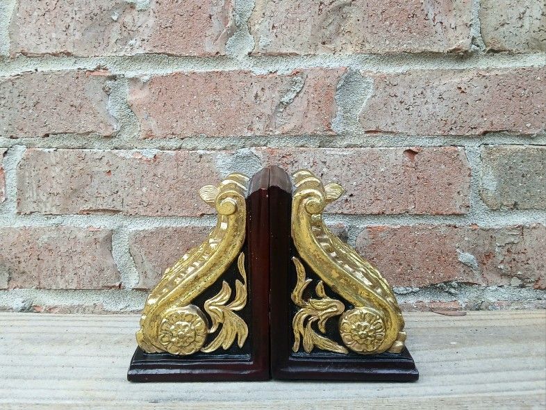 Vintage CBK Gold/Brown Corinthians Bookends