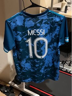 Lionel Messi Argentina Jersey Youth Large or Adult small. Like New.