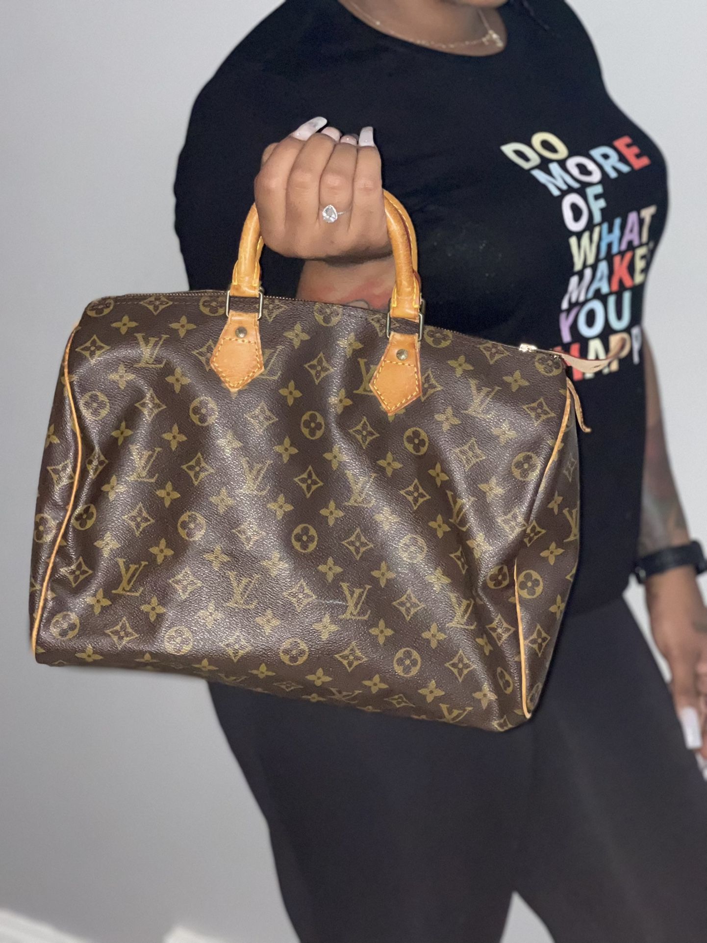 Authentic Louis Vuitton Speedy 35 