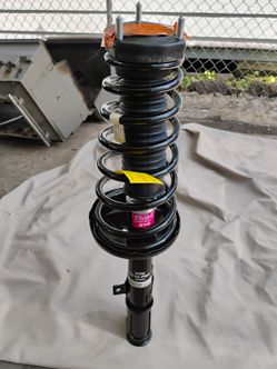 Toyota Camry Left strut