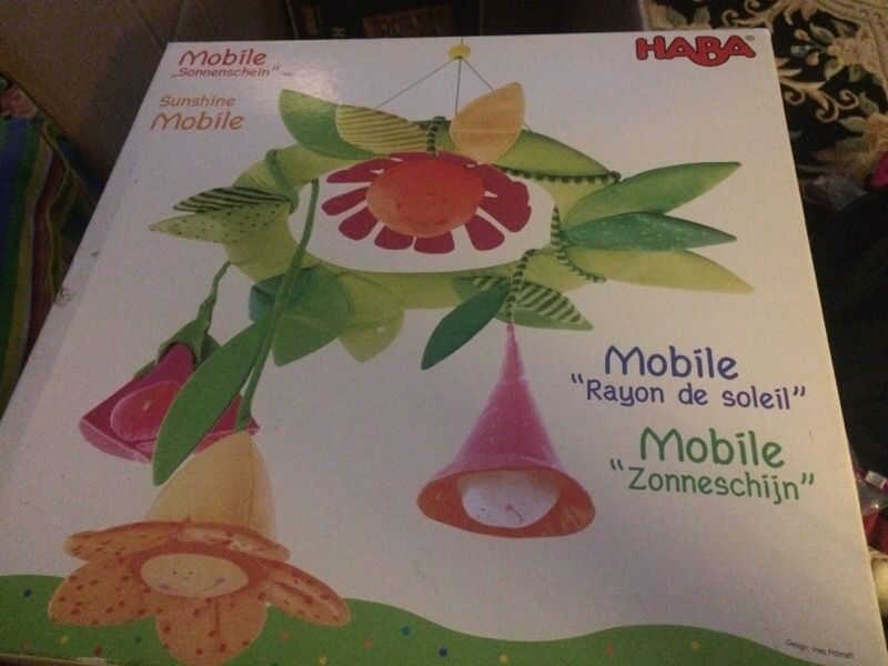 Natural sunshine mobile for baby crib or room