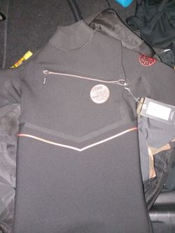 Brand new Rip Curl wetsuit!