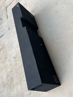 ($140 firm) Ported 2/12s sub box for single cabs