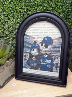 Jack and Sally dressed as dodger fans pictures 8 1/2 x 6 1/2 brand new