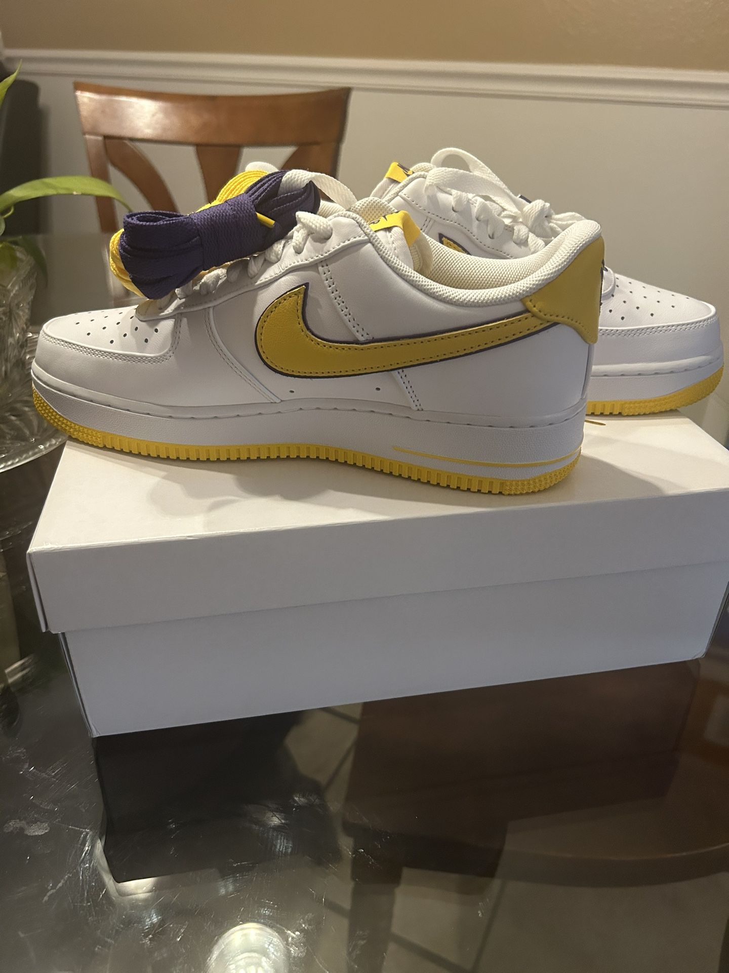 Kobe Af1 Low Lakers Home