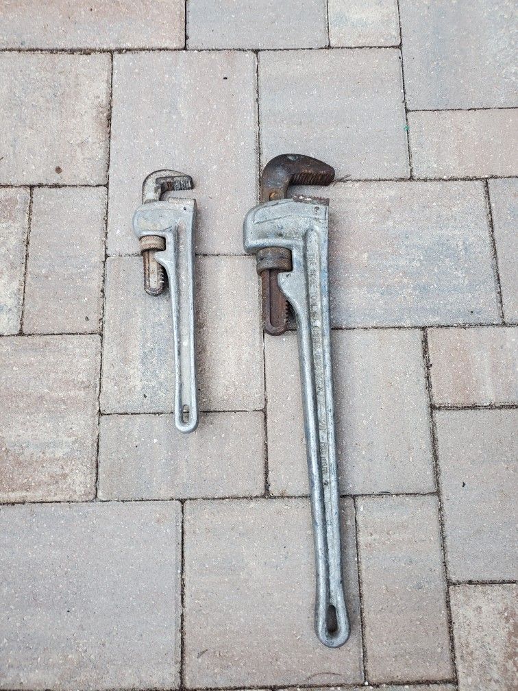 (2) Aluminum Pipe Wrenches