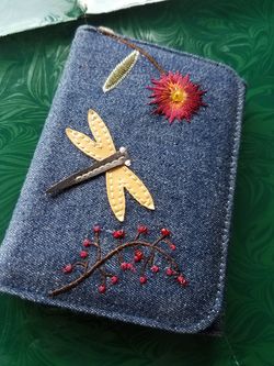 John weitz dragonfly wallet NEW w / tags