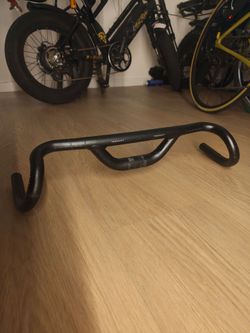 Redshift top shelf bicycle handlebar