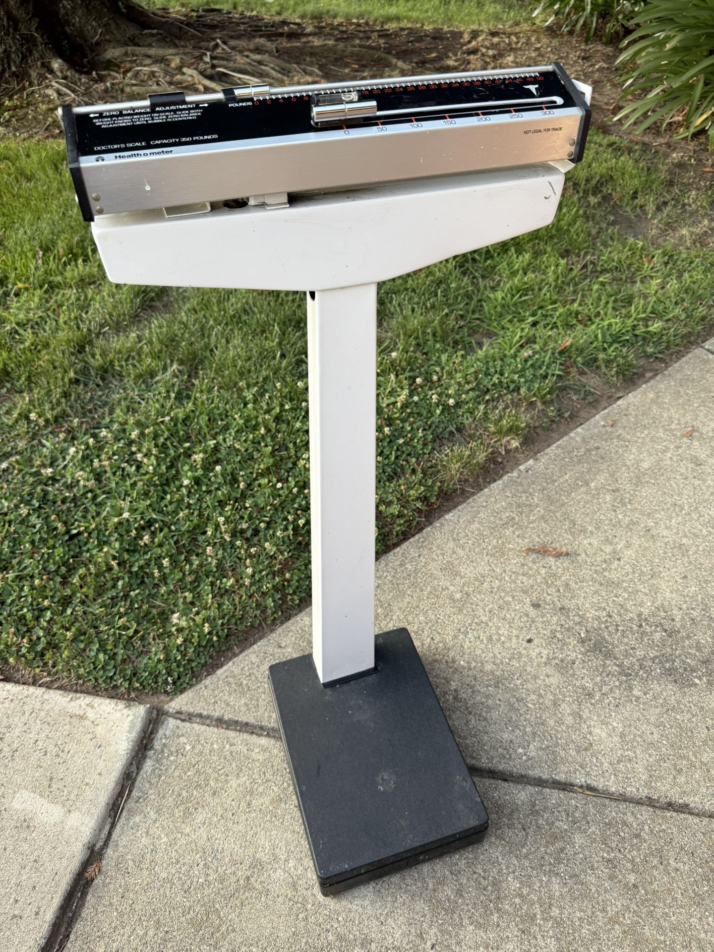 HEALTH O METER Doctor's Scale Office Style Weight 350lb