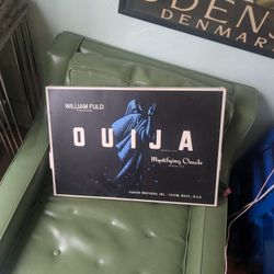 Ouija Board  1960s *Vintage William Fudd -Mystifying 