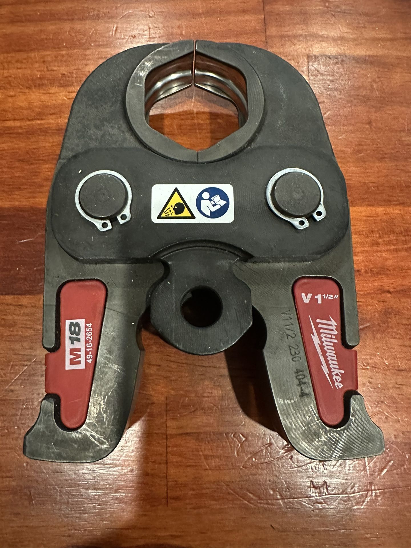 Milwaukee M18 Force Logic Black Iron Press Jaw