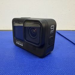GOPRO HERO 9 BLACK 5K UHD Action Camera with Accessories