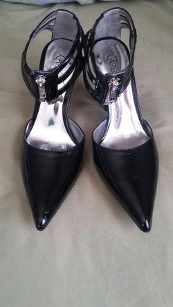 Brand new Carlos Santana heels