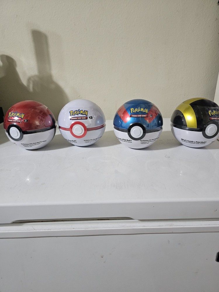 Pokemon Cards (Pokeballs)