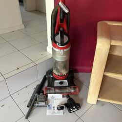 Bissell Vacuum Cleaner