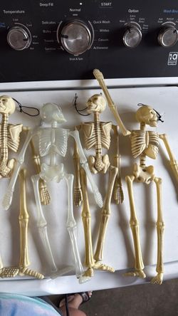 Plastic Halloween Skeleton Decorations Set of 4