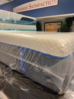 🔥luxury memory foam queen $299 king $399🔥