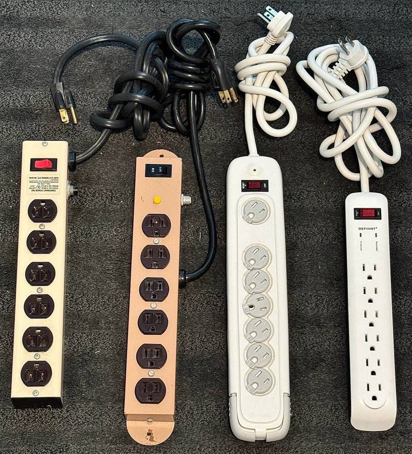 🚨 Deal:🔌⚡️6-Outlet Premier Electric Power Strips, Surge Protected (new)