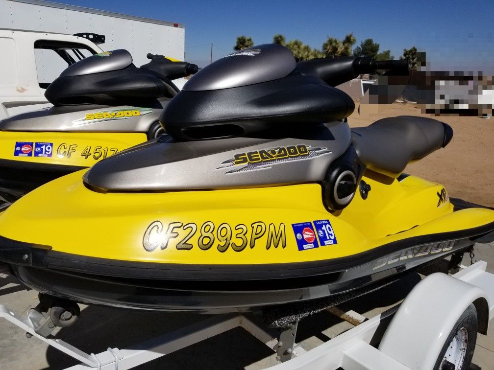 1998 and 1998 seadoo xp limited bombardier pwc with trailer