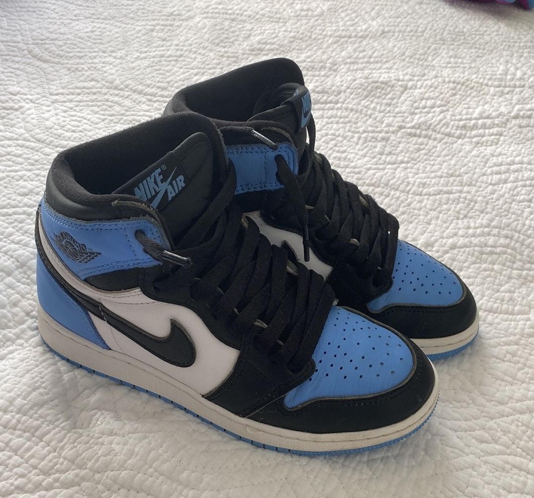 Jordan 1 Retro High (UNC Toe GS)