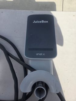 Electric vehicle charger