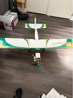 Sky raider R/C airplane