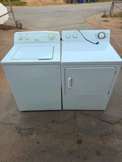 Washer and dryer gas laundry