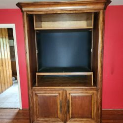 Oak Entertainment Center 