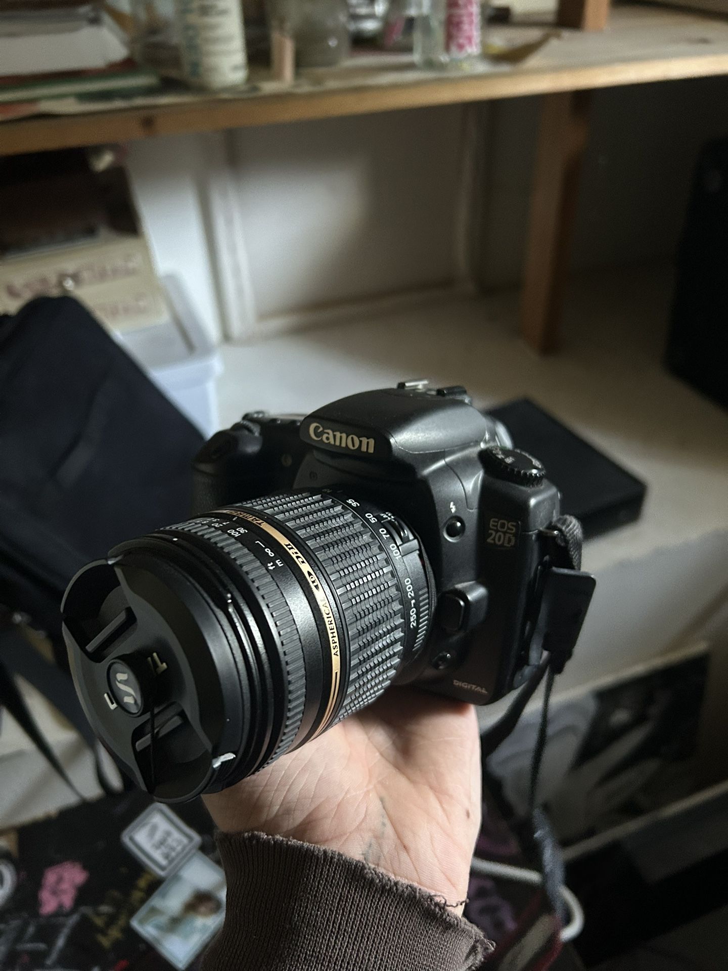 CANON EOS 20 D