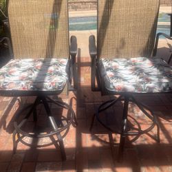 Beautiful 4 High Top Outdoor Chairs With Tommy Bahama Cushions