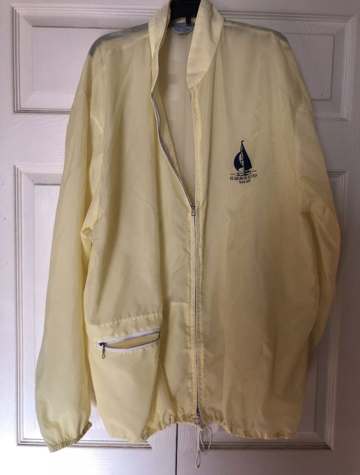 Vintage Rainbow Sportswear Harbor Island San Diego Windbreaker Jacket XL