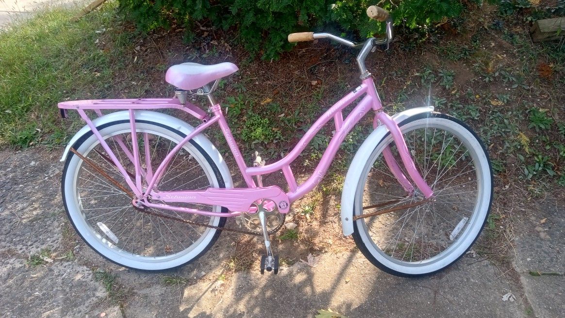 Schwinn Wildwood Beach Cruiser Ready To Ride