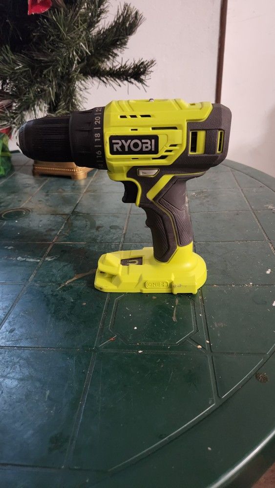 18v Ryobi Drill