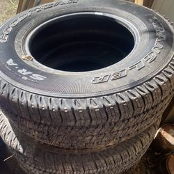 Set Of 5 Goodyear Tires