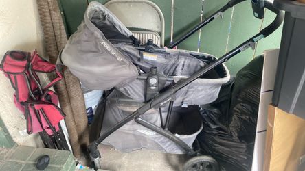 Baby trend stroller