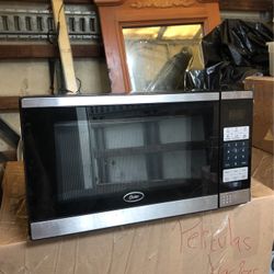 Microwave  Oster 