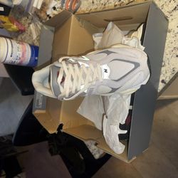 New balance 9060 Rain cloud grey new in box 