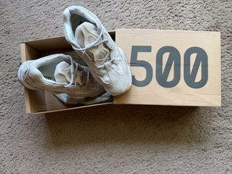 Yeezy 500 White Size 10,5